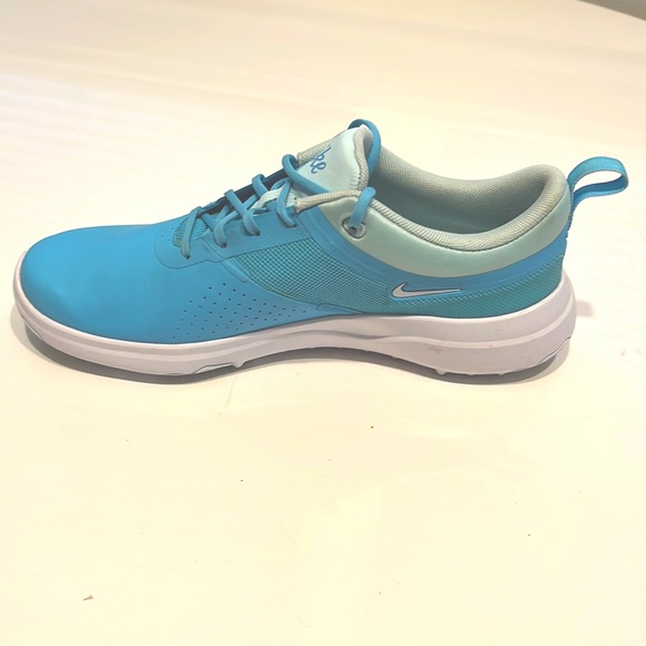 Nike Akamai Women’s Golf Shoe Size 7 Glacier Blue Spikeless Low Top - Picture 4 of 5